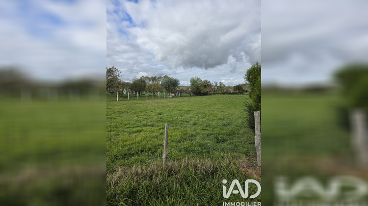 Ma-Cabane - Vente Terrain Saint-Gérand-le-Puy, 2052 m²