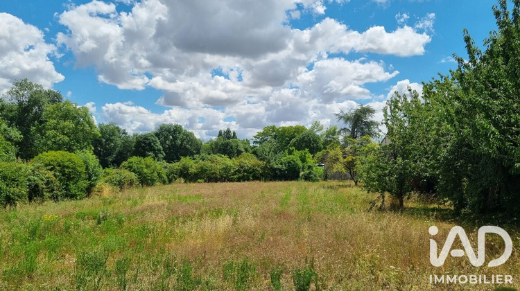 Ma-Cabane - Vente Terrain Saint-Germain-de-Lusignan, 1792 m²