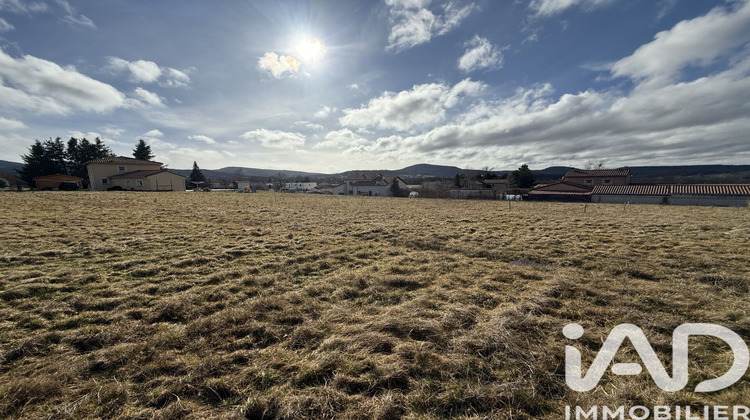 Ma-Cabane - Vente Terrain Saint-Germain-Laprade, 1731 m²
