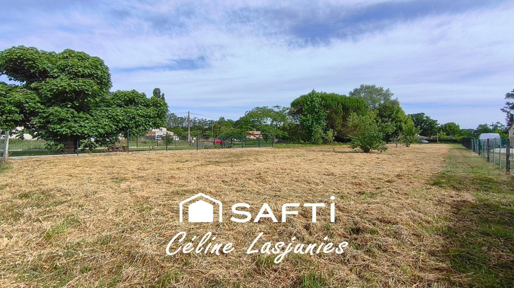 Ma-Cabane - Vente Terrain Saint-Girons-d'Aiguevives, 1667 m²