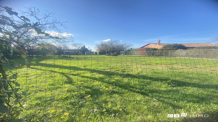 Ma-Cabane - Vente Terrain Saint-Hilaire, 759 m²