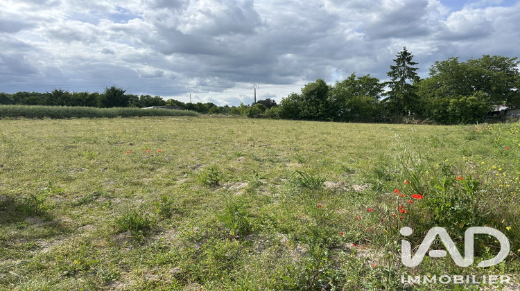 Ma-Cabane - Vente Terrain Saint-Hilaire-Au-Temple, 1100 m²