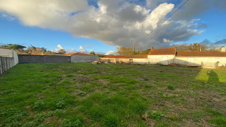 Ma-Cabane - Vente Terrain SAINT HILAIRE DE CHALEONS, 425 m²