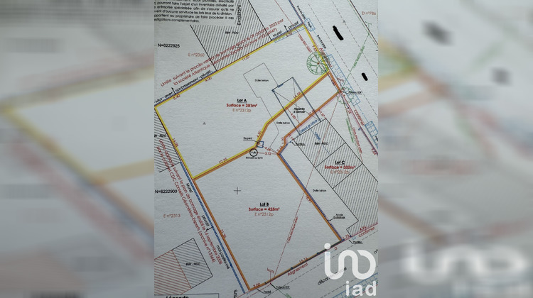 Ma-Cabane - Vente Terrain Saint-Hilaire-de-Chaléons, 381 m²