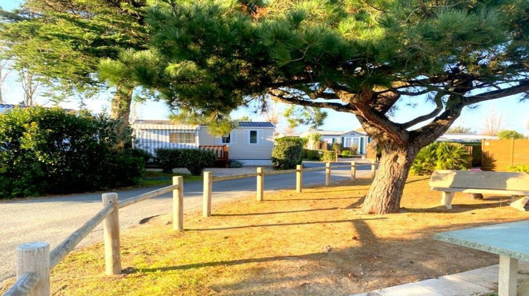 Ma-Cabane - Vente Terrain Saint-Hilaire-de-Riez, 200 m²