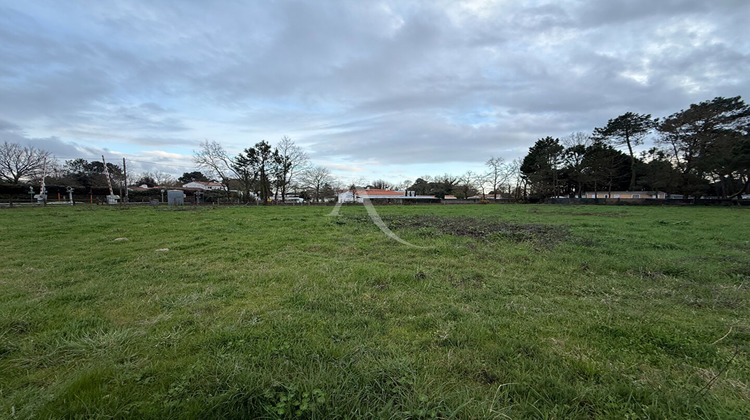 Ma-Cabane - Vente Terrain SAINT-HILAIRE-DE-RIEZ, 530 m²