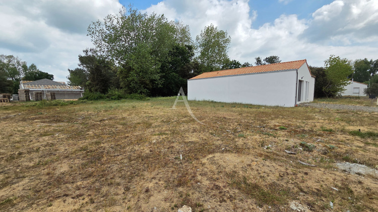 Ma-Cabane - Vente Terrain SAINT-HILAIRE-DE-RIEZ, 694 m²