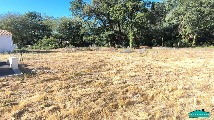 Ma-Cabane - Vente Terrain SAINT-HILAIRE-DE-RIEZ, 791 m²
