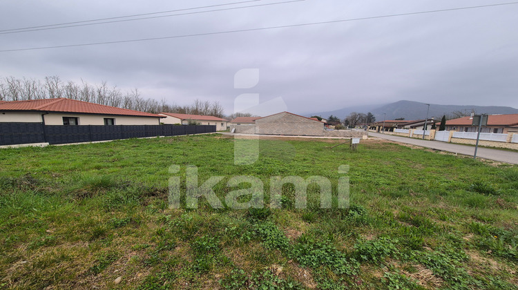 Ma-Cabane - Vente Terrain Saint-Hilaire-du-Rosier, 744 m²