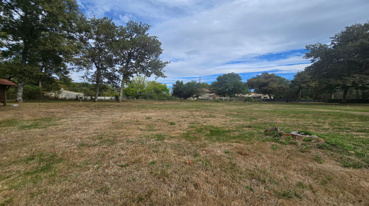 Ma-Cabane - Vente Terrain Saint-Jean-d'Illac, 996 m²