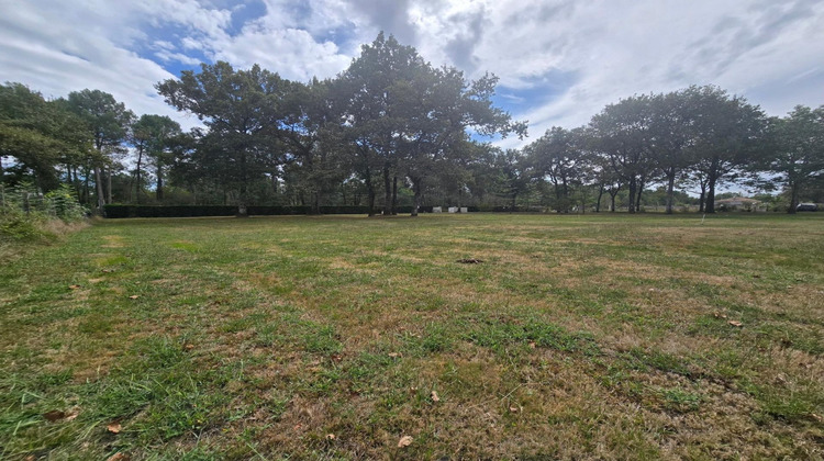Ma-Cabane - Vente Terrain Saint-Jean-d'Illac, 1348 m²