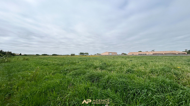 Ma-Cabane - Vente Terrain SAINT-JEAN-DE-LIVERSAY, 596 m²