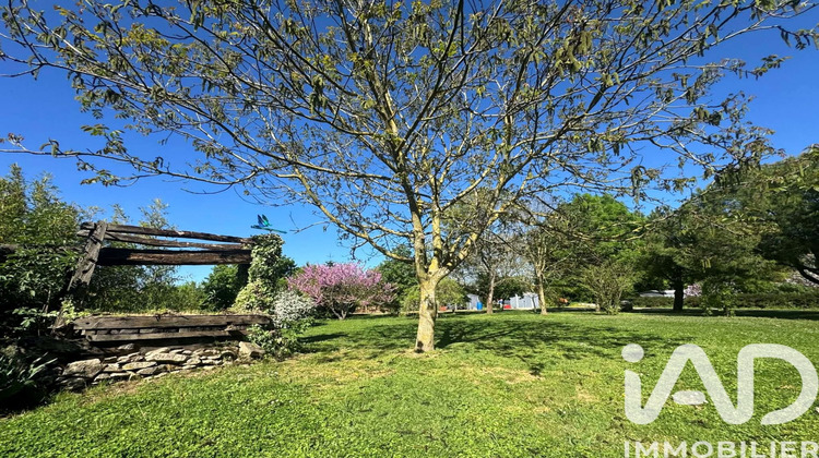 Ma-Cabane - Vente Terrain Saint-Jean-de-Liversay, 1900 m²