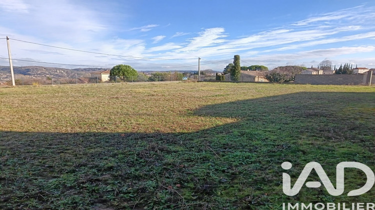 Ma-Cabane - Vente Terrain Saint-Julien-de-Peyrolas, 1204 m²