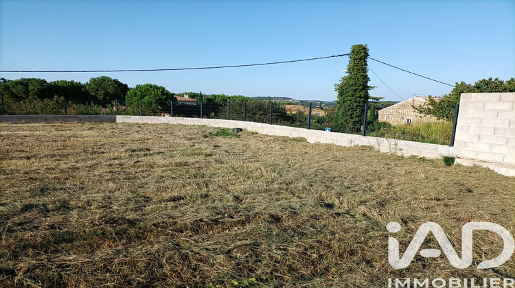 Ma-Cabane - Vente Terrain Saint-Julien-de-Peyrolas, 1204 m²