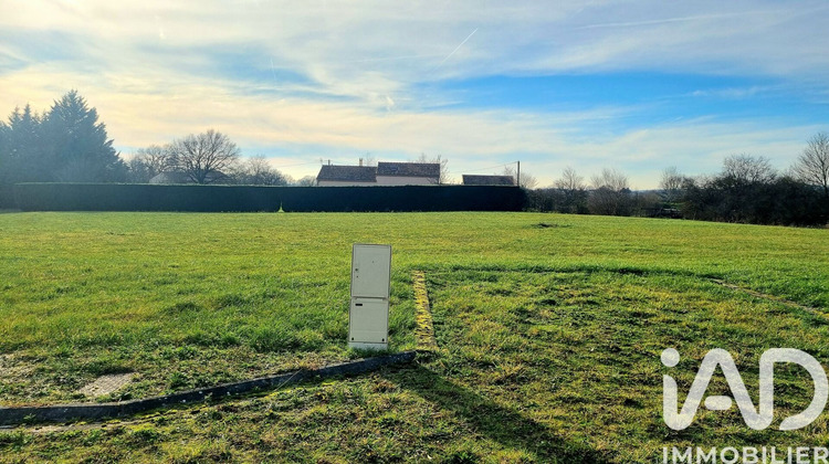 Ma-Cabane - Vente Terrain Saint-Julien-Gaulène, 1755 m²