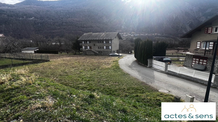 Ma-Cabane - Vente Terrain Saint-Julien-Mont-Denis, 1232 m²