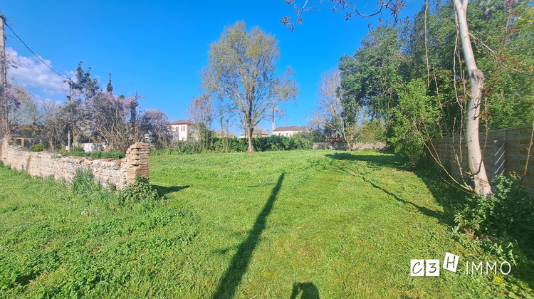 Ma-Cabane - Vente Terrain Saint-Julien-sur-Garonne, 1878 m²