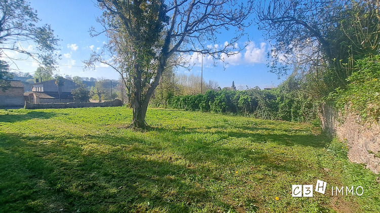 Ma-Cabane - Vente Terrain Saint-Julien-sur-Garonne, 1878 m²