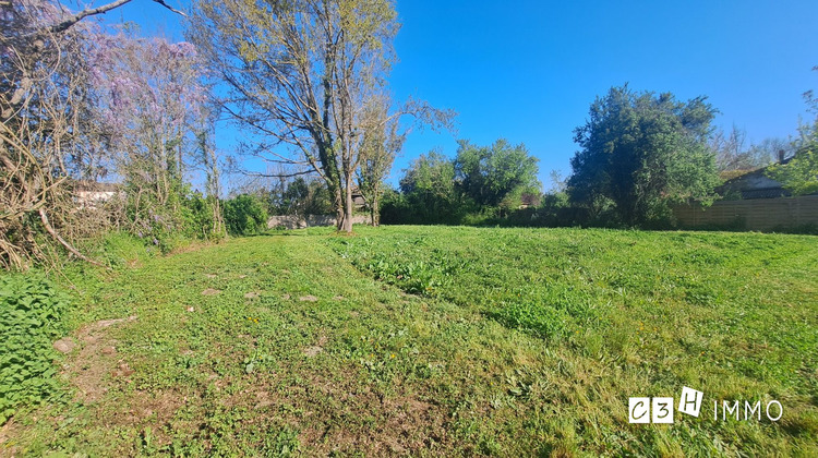 Ma-Cabane - Vente Terrain Saint-Julien-sur-Garonne, 1878 m²