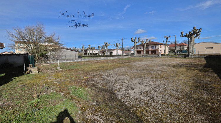 Ma-Cabane - Vente Terrain SAINT JULIEN SUR REYSSOUZE, 561 m²