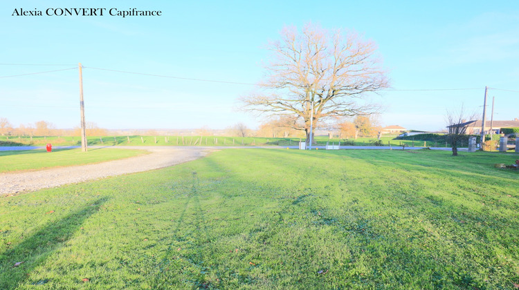 Ma-Cabane - Vente Terrain SAINT JULIEN SUR REYSSOUZE, 1208 m²