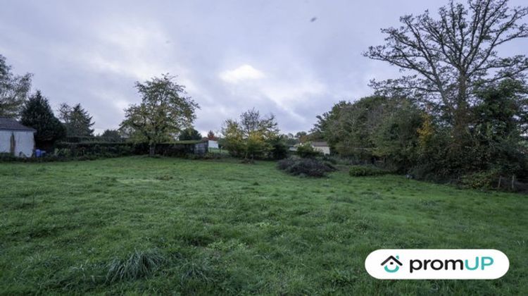 Ma-Cabane - Vente Terrain Saint-Junien, 1544 m²