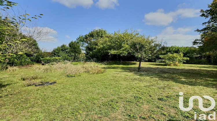 Ma-Cabane - Vente Terrain Saint-Laurent-de-la-Prée, 951 m²