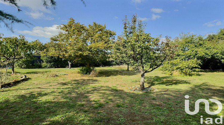 Ma-Cabane - Vente Terrain Saint-Laurent-de-la-Prée, 951 m²