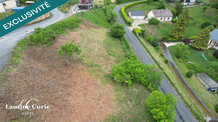 Ma-Cabane - Vente Terrain Saint-Laurent-de-Levezou, 930 m²