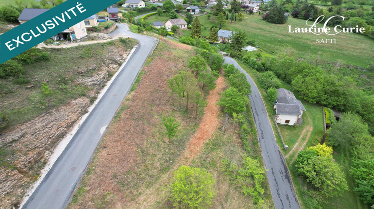 Ma-Cabane - Vente Terrain Saint-Laurent-de-Levezou, 910 m²