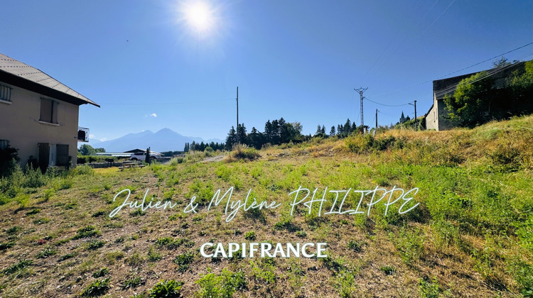 Ma-Cabane - Vente Terrain SAINT LAURENT DU CROS, 674 m²