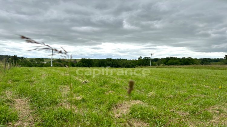 Ma-Cabane - Vente Terrain SAINT LAURENT DU PLAN, 1000 m²