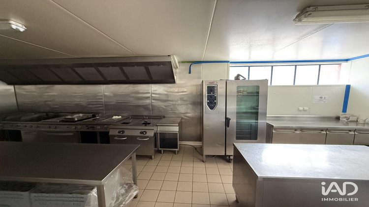 Ma-Cabane - Vente Terrain Saint-Léger-en-Bray, 9000 m²