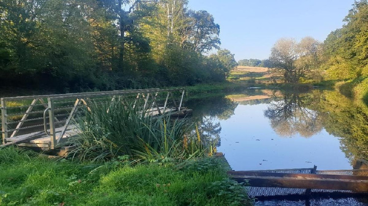 Ma-Cabane - Vente Terrain SAINT LEONARD DE NOBLAT, 21498 m²