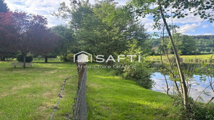 Ma-Cabane - Vente Terrain Saint-Leonard-des-Bois, 1706 m²