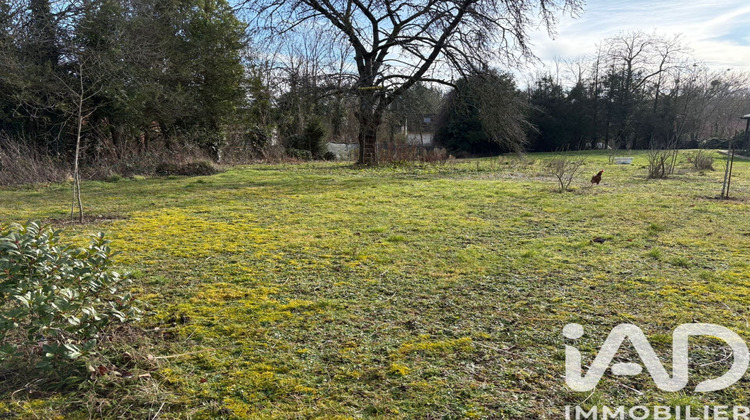 Ma-Cabane - Vente Terrain Saint-Leu-d'Esserent, 1563 m²