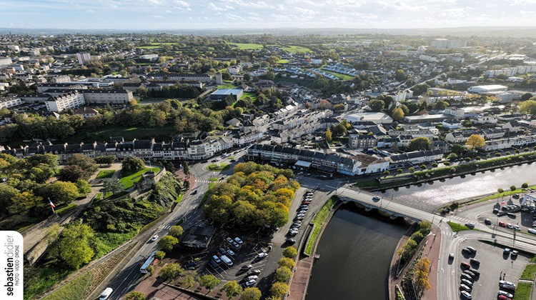 Ma-Cabane - Vente Terrain SAINT-LO, 3859 m²