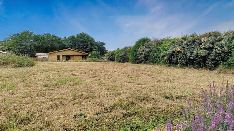 Ma-Cabane - Vente Terrain Saint-Lon-les-Mines, 740 m²