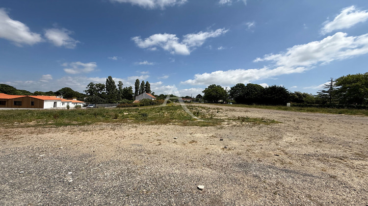 Ma-Cabane - Vente Terrain SAINT-MAIXENT-SUR-VIE, 670 m²