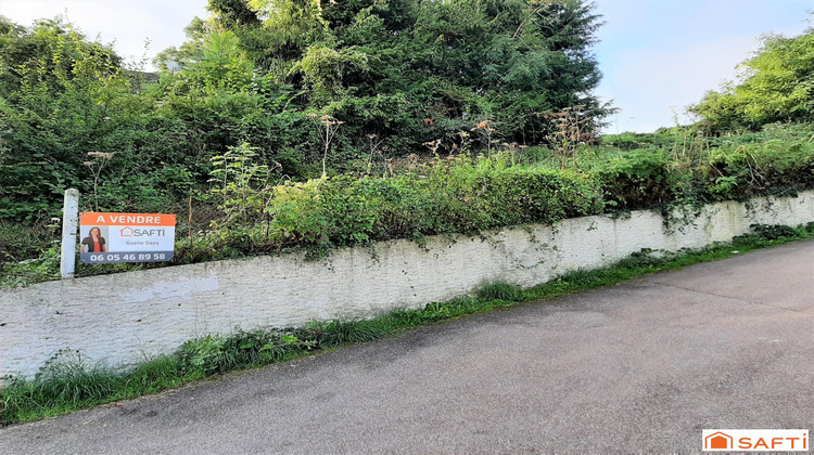 Ma-Cabane - Vente Terrain Saint-Marcel, 618 m²