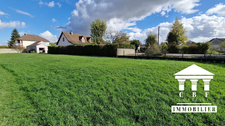 Ma-Cabane - Vente Terrain Saint-Marcel, 620 m²