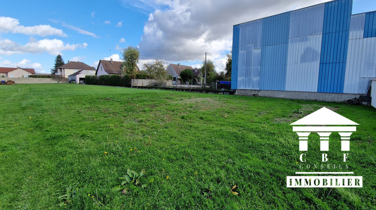 Ma-Cabane - Vente Terrain Saint-Marcel, 772 m²