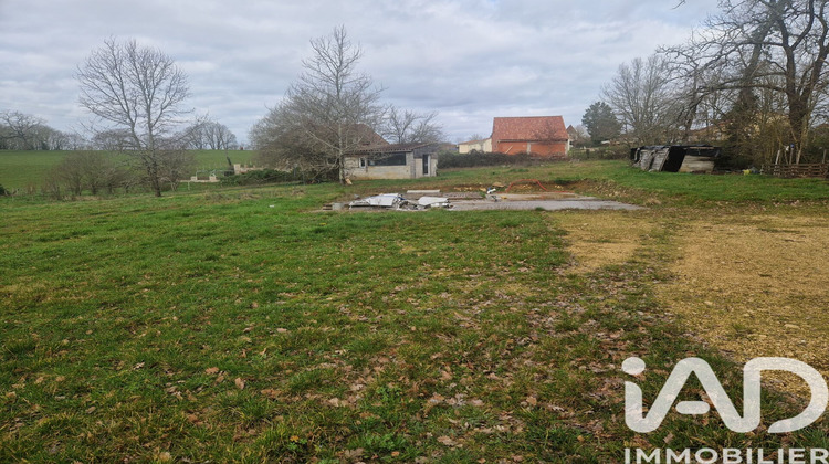 Ma-Cabane - Vente Terrain Saint-Martial-de-Nabirat, 4025 m²