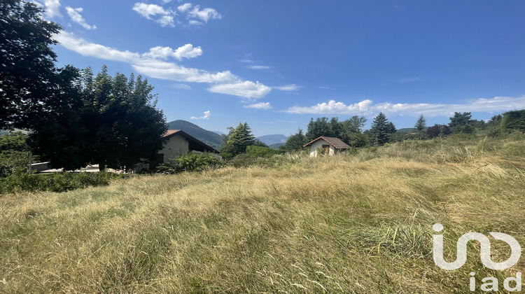 Ma-Cabane - Vente Terrain Saint-Martin-d'Uriage, 780 m²
