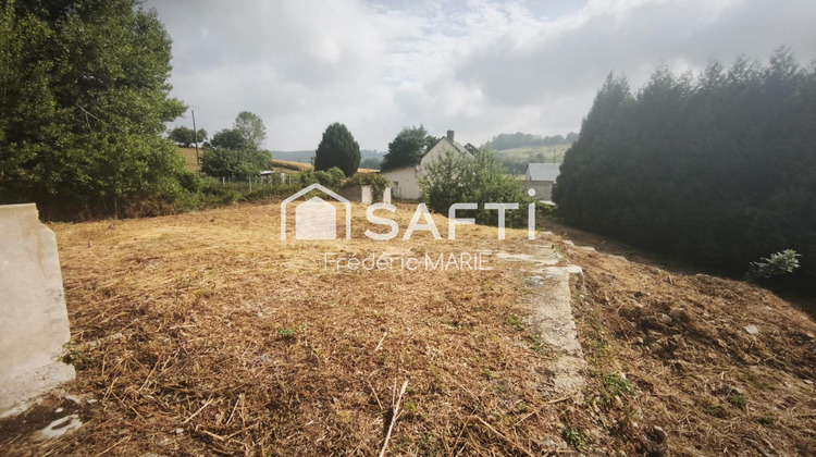 Ma-Cabane - Vente Terrain Saint-Martin-de-Bienfaite-la-Cressonniere, 1032 m²