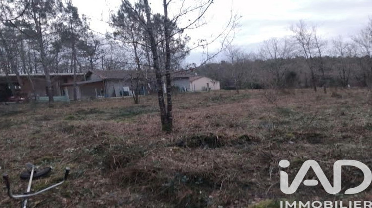 Ma-Cabane - Vente Terrain Saint-Martin-de-Fressengeas, 2445 m²