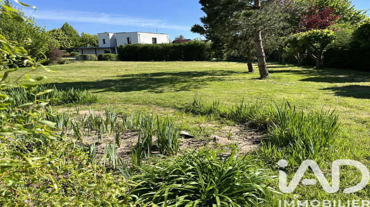 Ma-Cabane - Vente Terrain Saint-Martin-du-Vivier, 1377 m²
