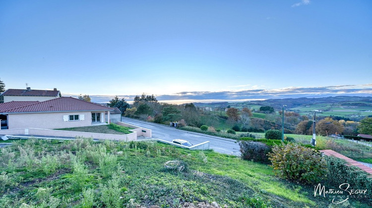 Ma-Cabane - Vente Terrain SAINT MARTIN EN HAUT, 650 m²