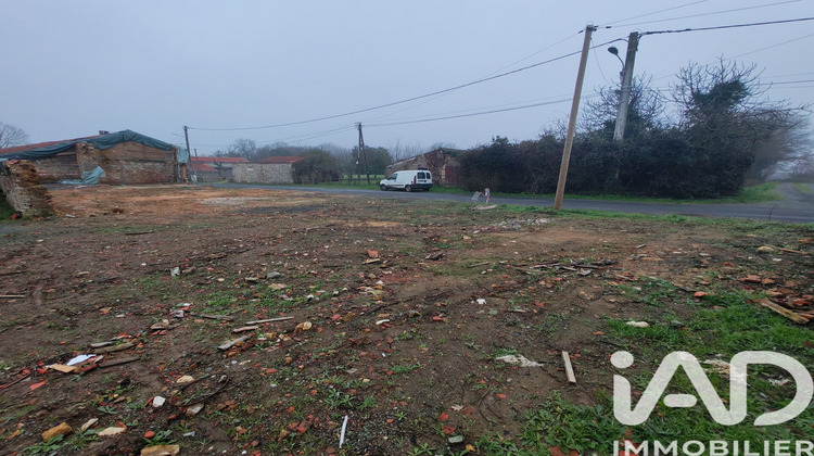 Ma-Cabane - Vente Terrain Saint-Martin-Lars-en-Sainte-Hermine, 551 m²